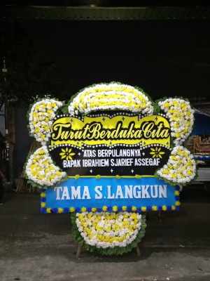Papan Bunga Duka di Pasirhalang